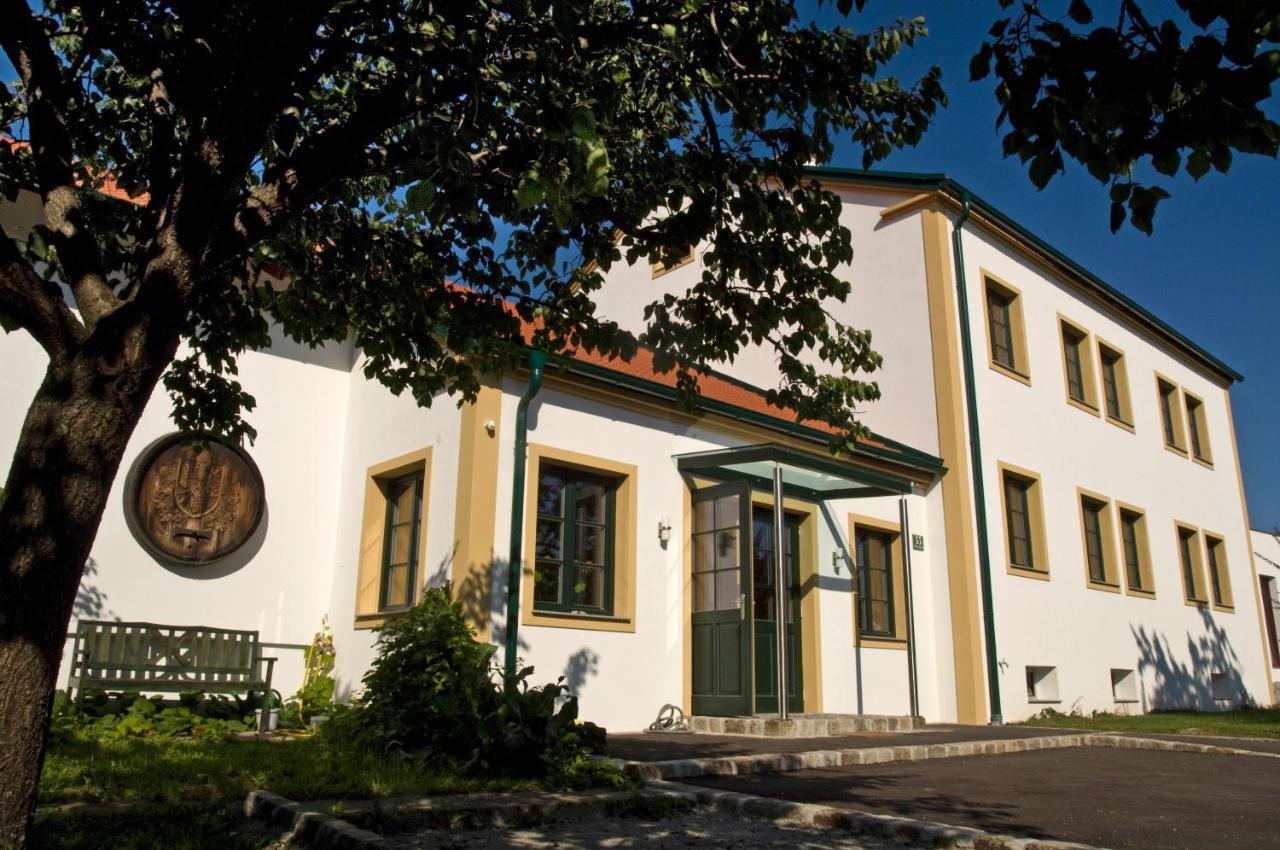 Вилла Winzerhaus Kitzler Rohrendorf bei Krems Экстерьер фото